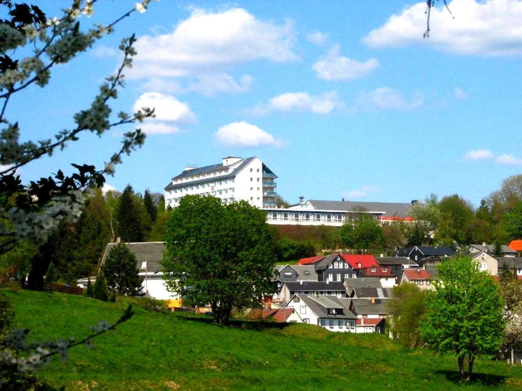 Werrapark Resort Hotel Frankenblick Массерберг Экстерьер фото